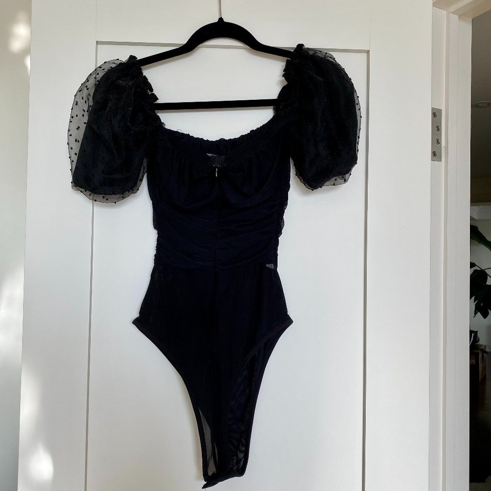Stretchy Puff Sleeve Bodysuit Size Small